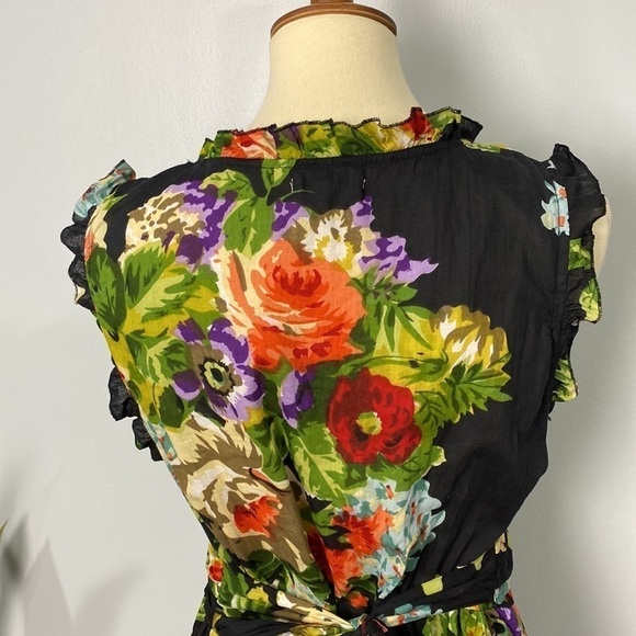 Magic floral dress size medium - Picture 8 of 12